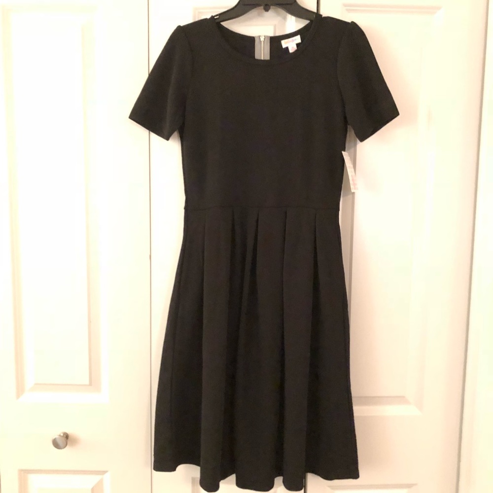 LulaRoe Amelia medium